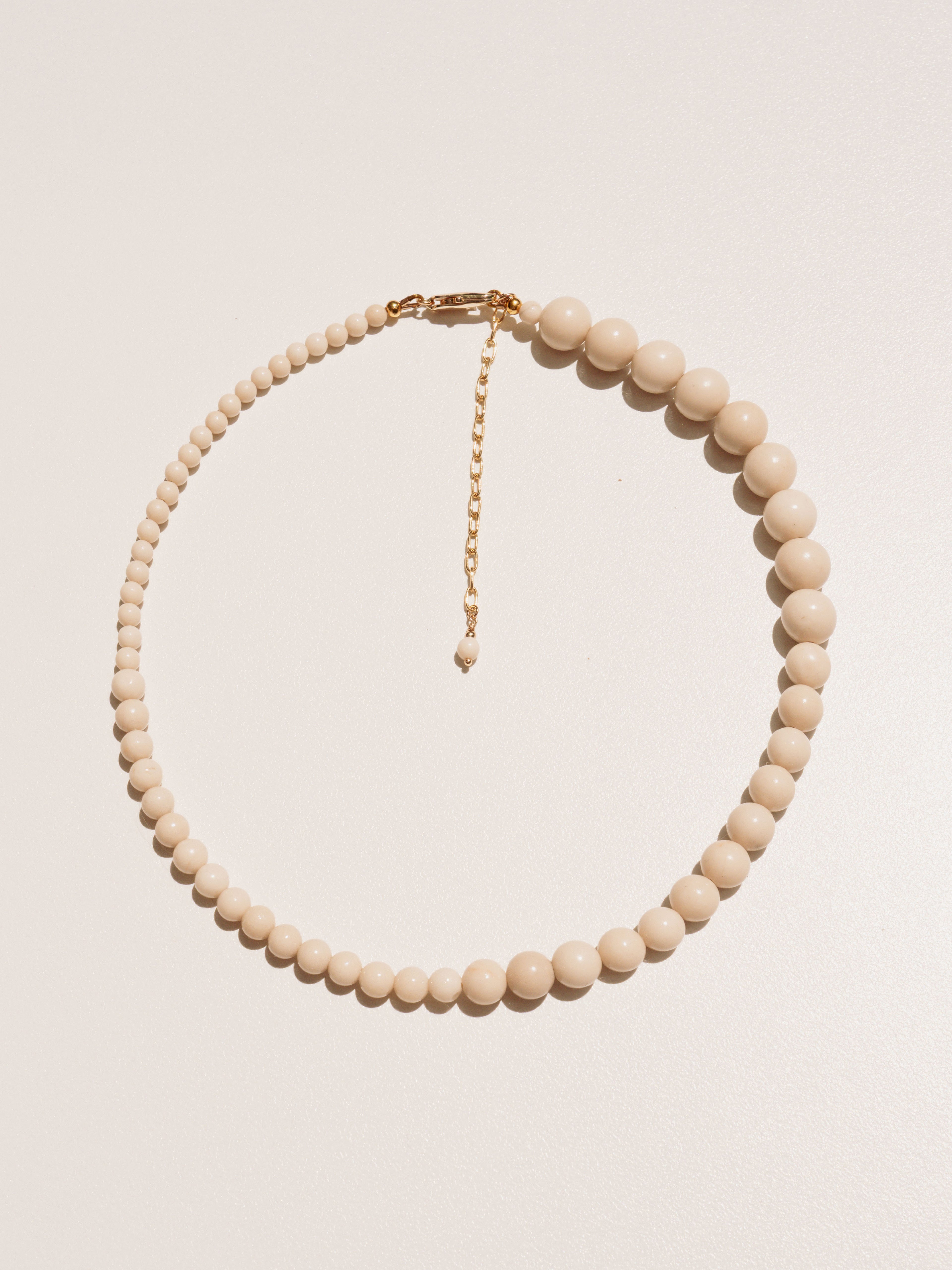 BAMBOLEO NECKLACE